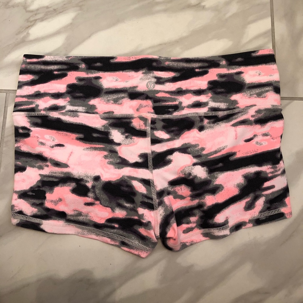 NWOT lululemon limited edition camo shorts
